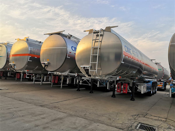 Aluminum alloy oil tank