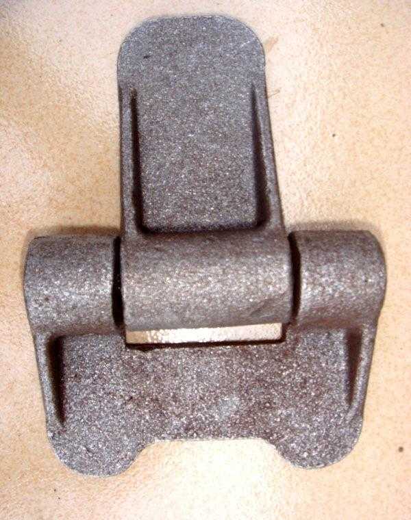 Cast iron butterfly hinge