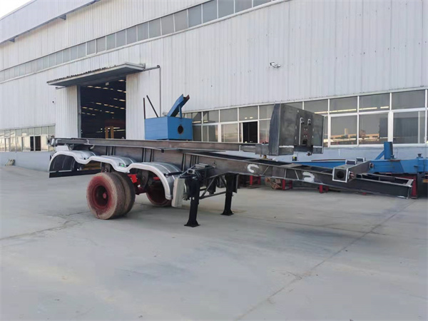 Skeleton container transport semi-trailer
