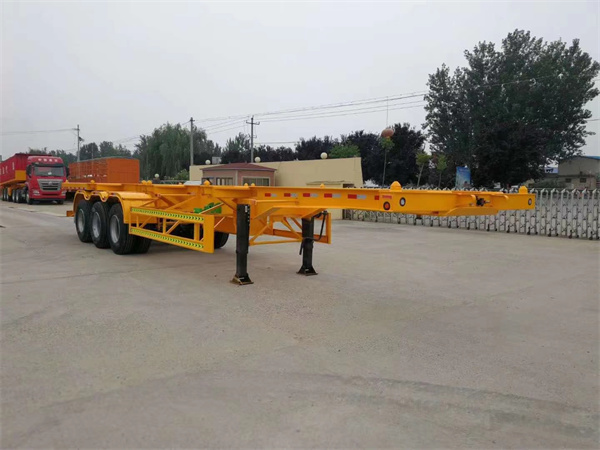Skeleton container transport semi-trailer