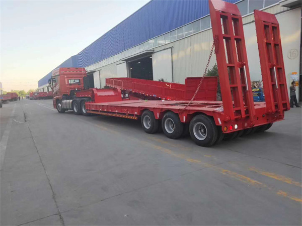 Low Bed Semi Trailer