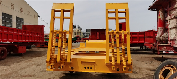 Low Bed Semi Trailer